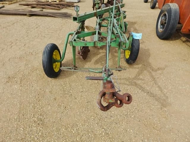 Image of John Deere F650A equipment image 4