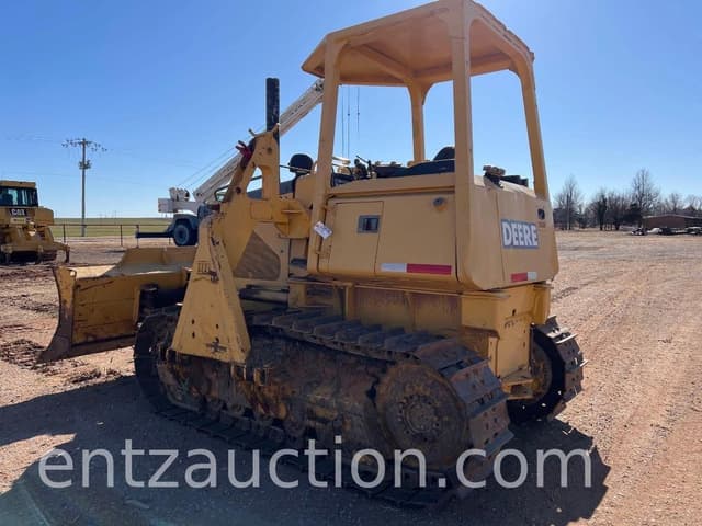 Image of John Deere 650H equipment image 2