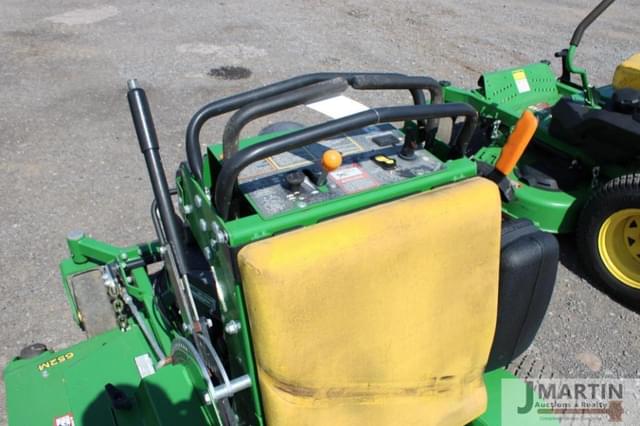 Image of John Deere 652M equipment image 4