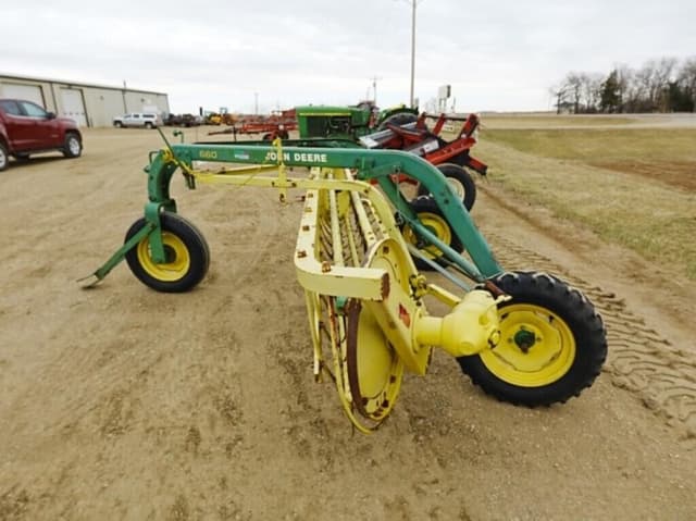 Image of John Deere 660 equipment image 2