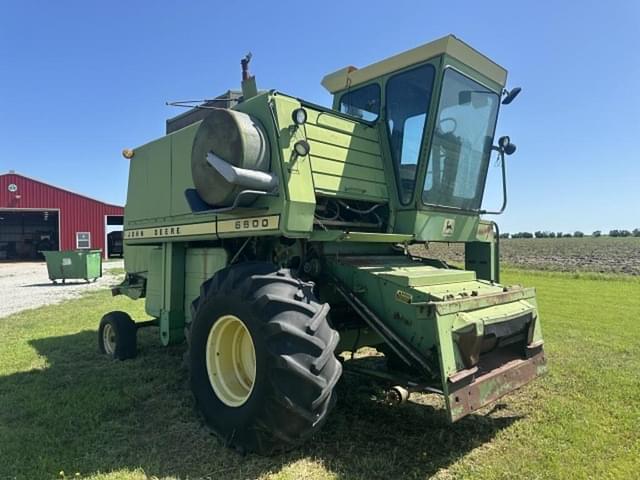 Image of John Deere 6600 equipment image 1