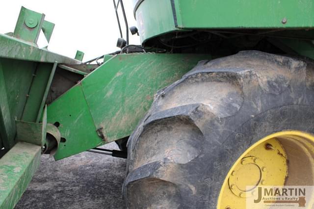 Image of John Deere 6620 equipment image 4