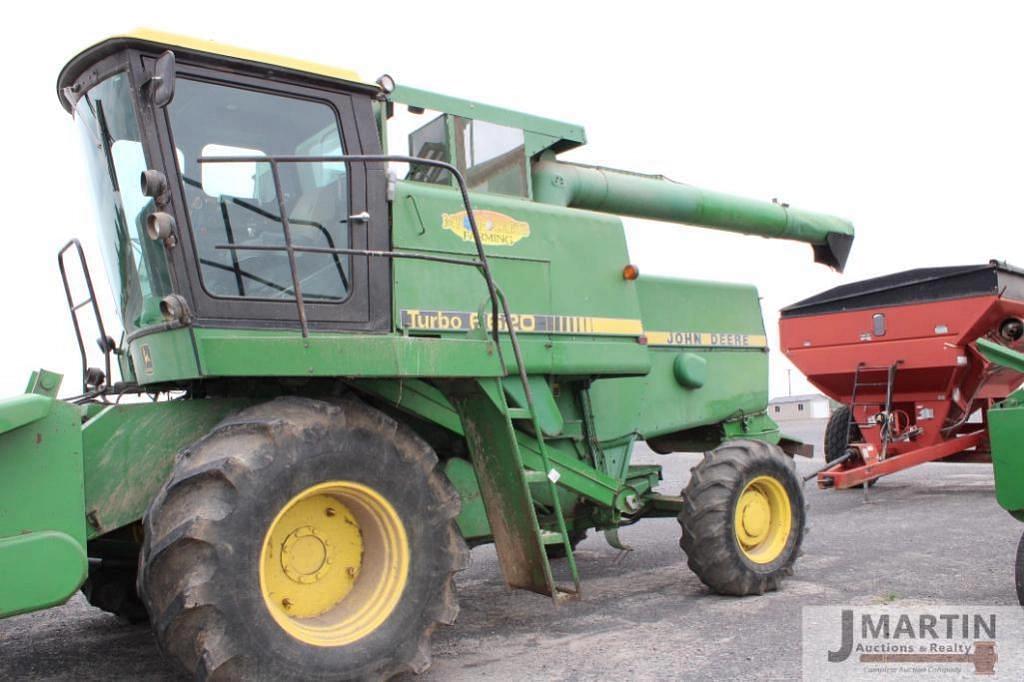Image of John Deere 6620 Primary image
