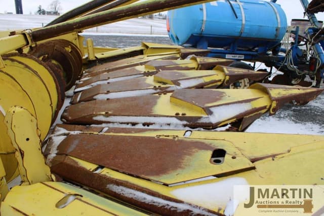 Image of John Deere 666R equipment image 3