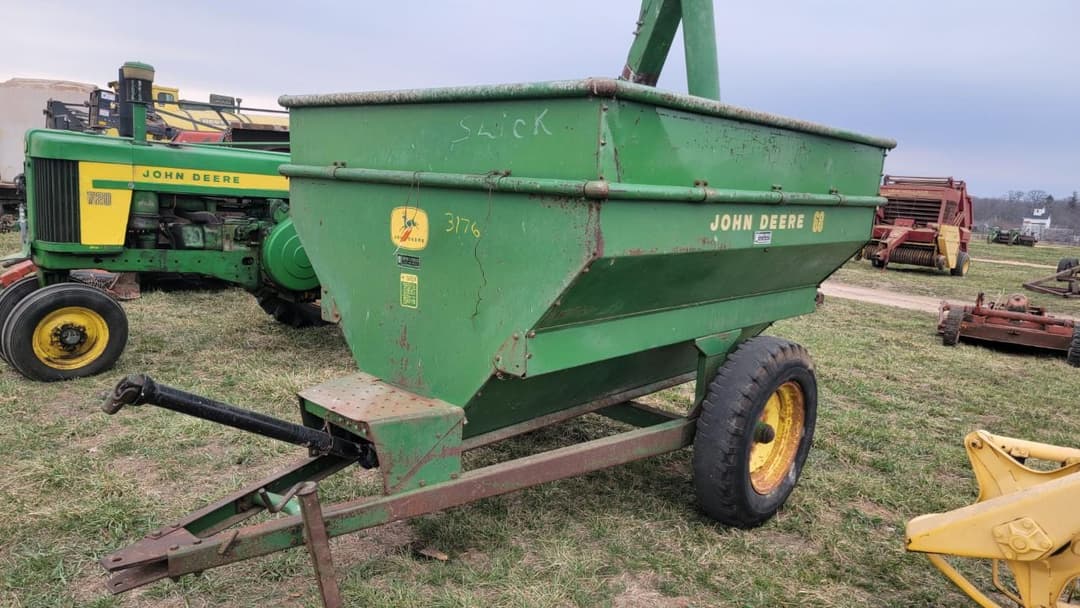 Image of John Deere 68 Primary image