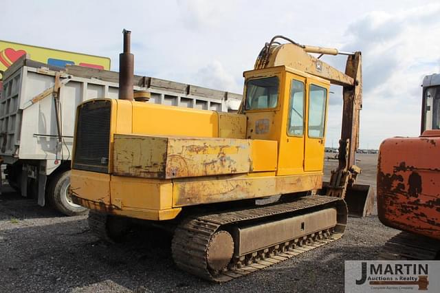 Image of John Deere 690B equipment image 2