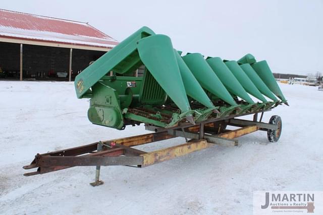 Image of John Deere 693 equipment image 1