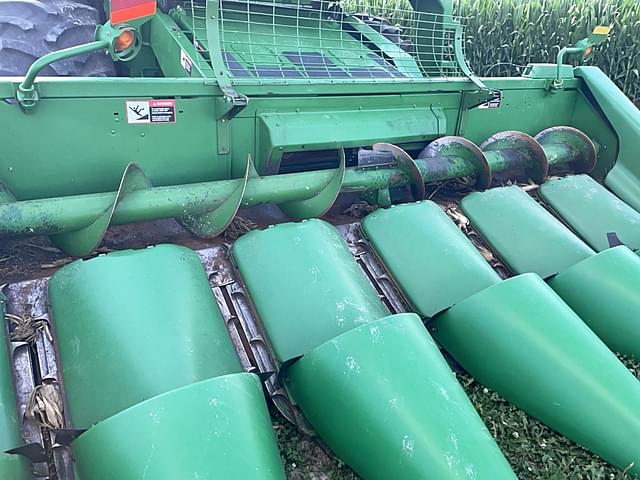 Image of John Deere 693 equipment image 3