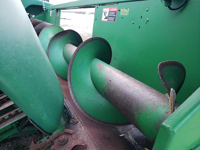 Image of John Deere 693 equipment image 4