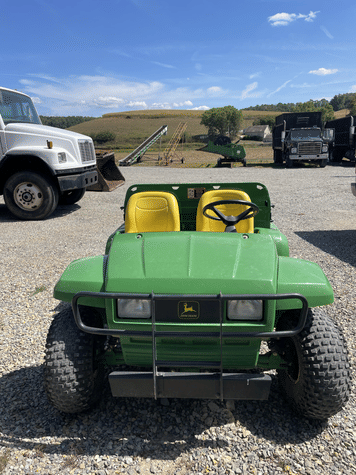Main image John Deere Gator 6x4