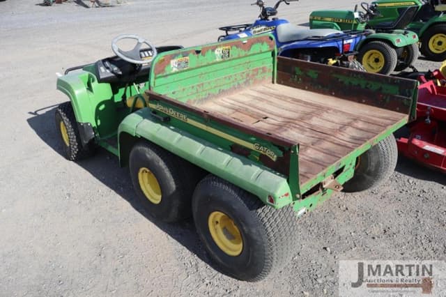 Image of John Deere Gator 6x4 equipment image 3