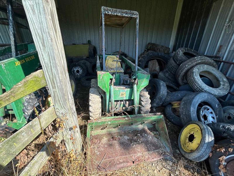 Image of John Deere 70 Image 1