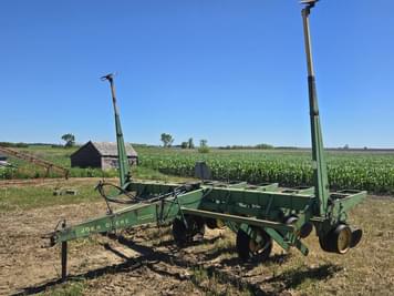 Main image John Deere 7000