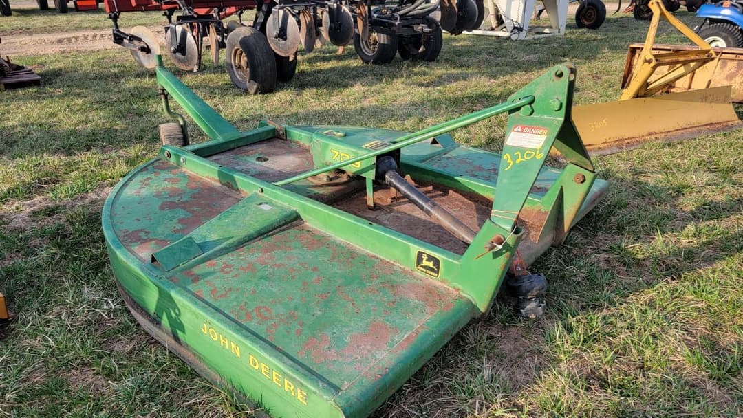 Image of John Deere 709 Image 0