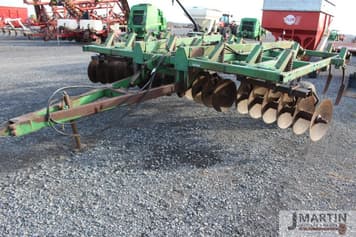 Main image John Deere 712