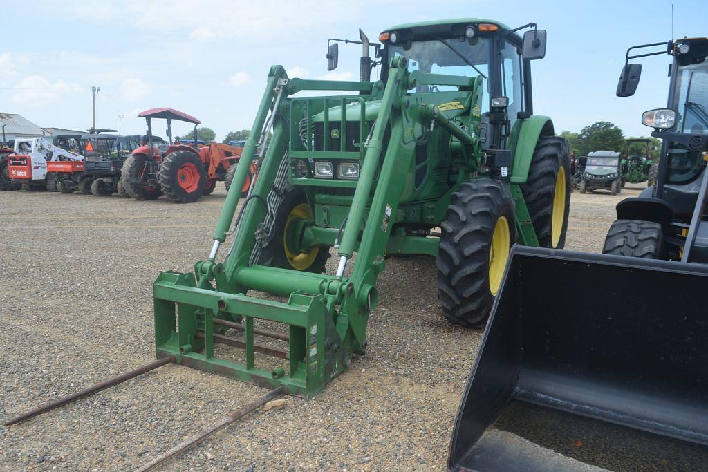 Image of John Deere 7130 Primary image