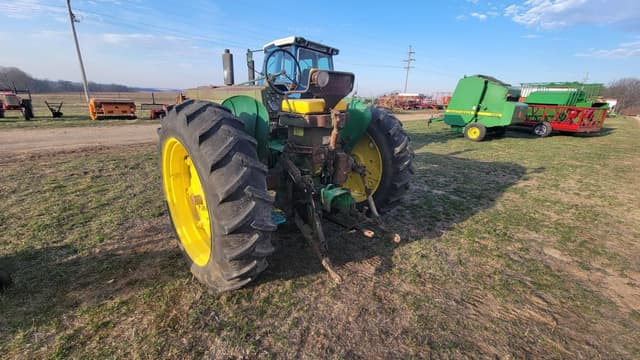 Image of John Deere 720 equipment image 4