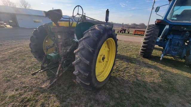 Image of John Deere 720 equipment image 3
