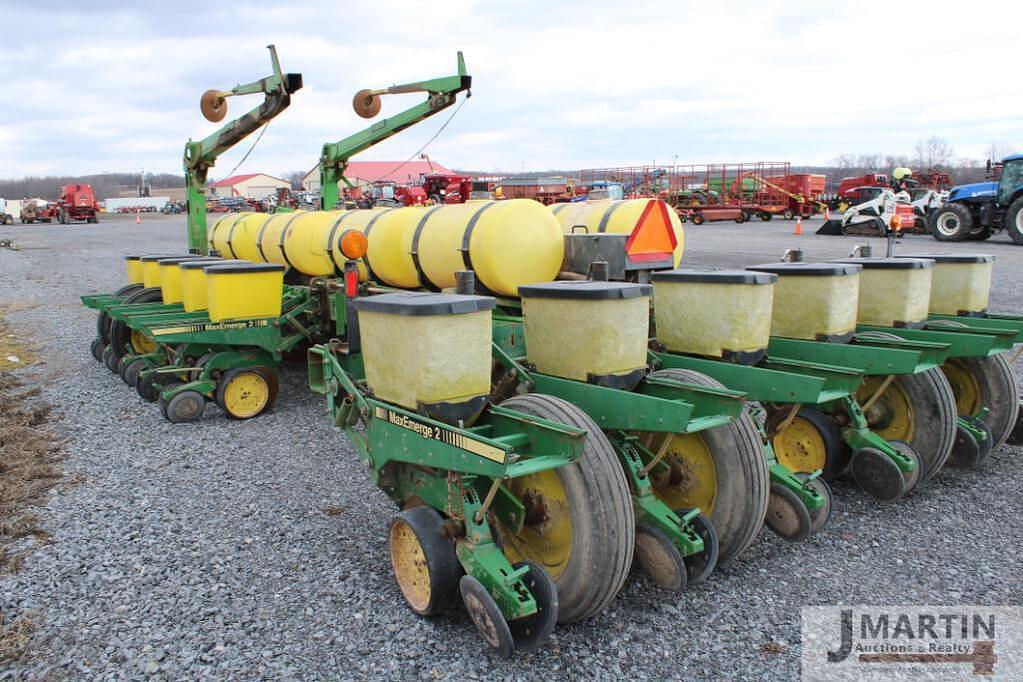 John Deere 7200 Planting Planters for Sale | Tractor Zoom