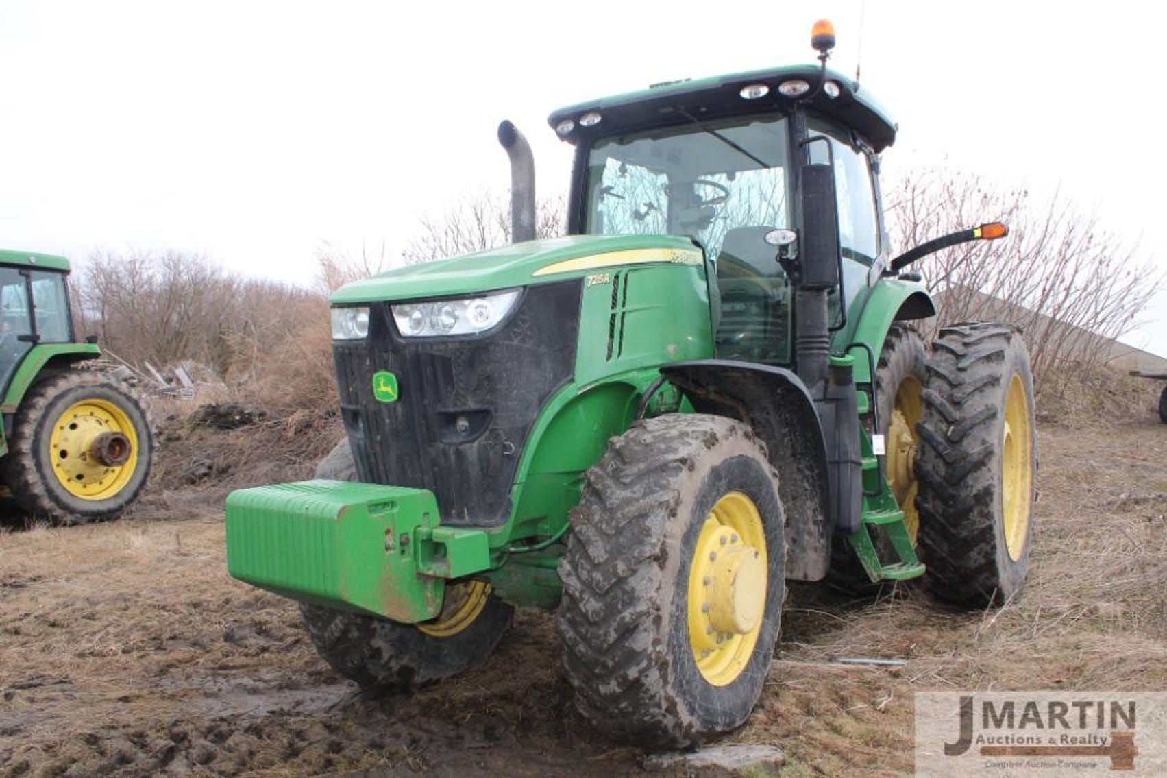 John Deere 7215R Equipment Image0