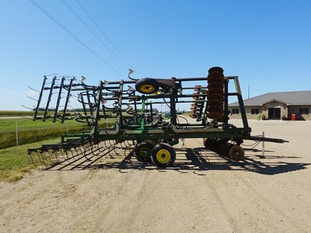 Image of John Deere 722 equipment image 3