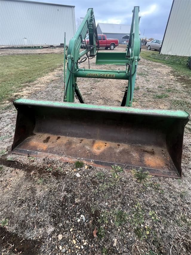 Image of John Deere 725 equipment image 3