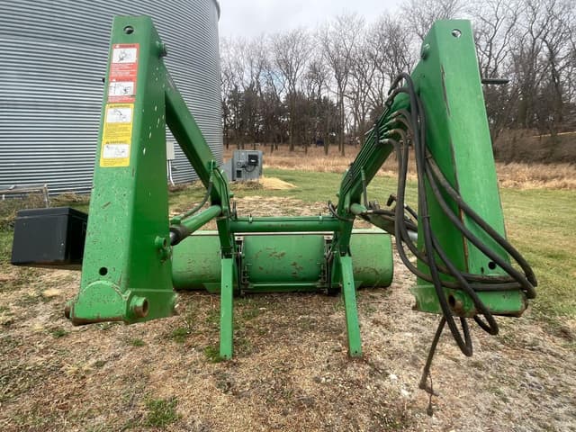 Image of John Deere 725 equipment image 2
