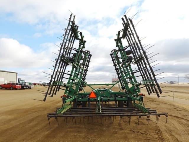 Image of John Deere 726 equipment image 2