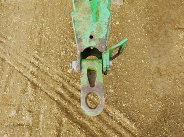 Image of John Deere 726 equipment image 4