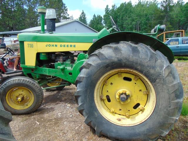 Image of John Deere 730 equipment image 2