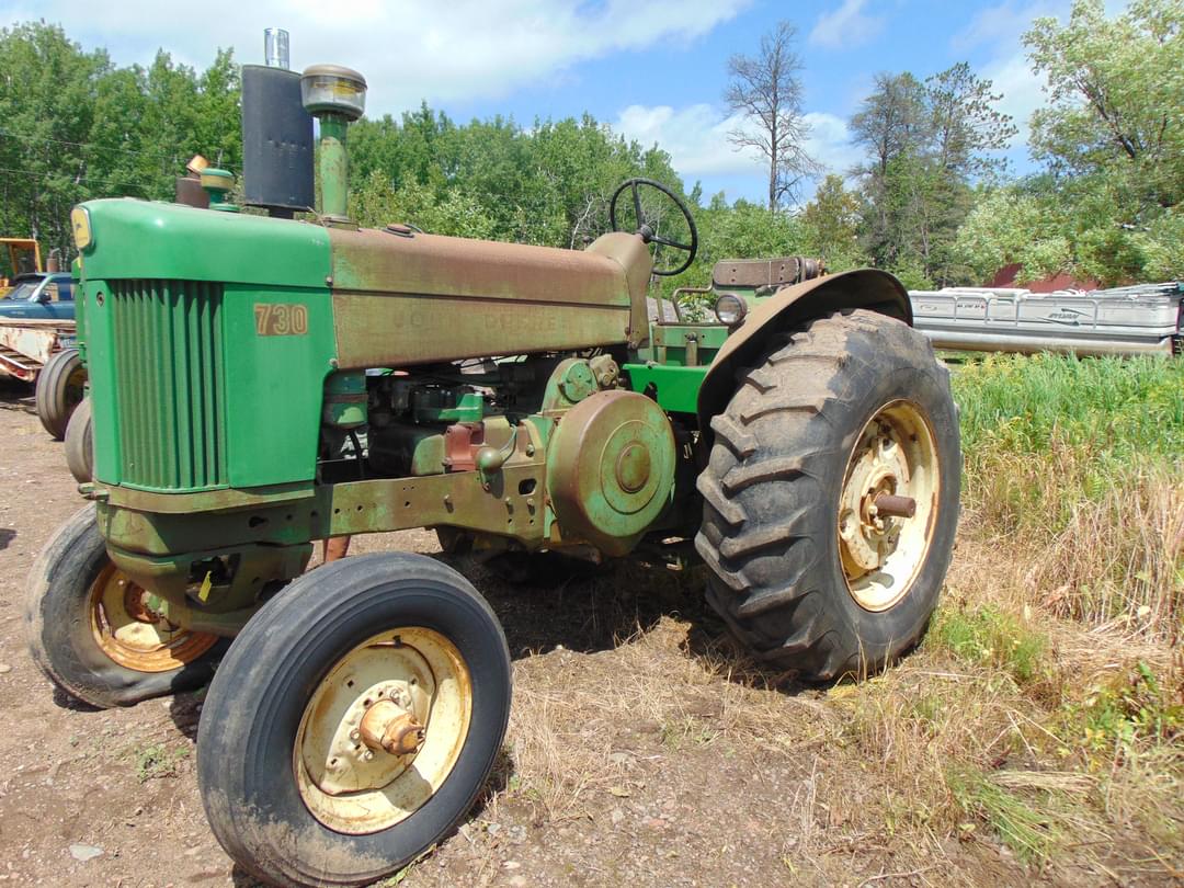 Image of John Deere 730 Primary image