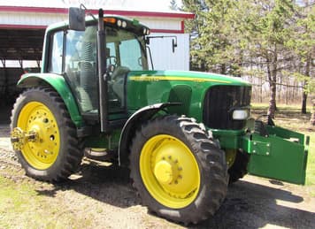 Main image John Deere 7320