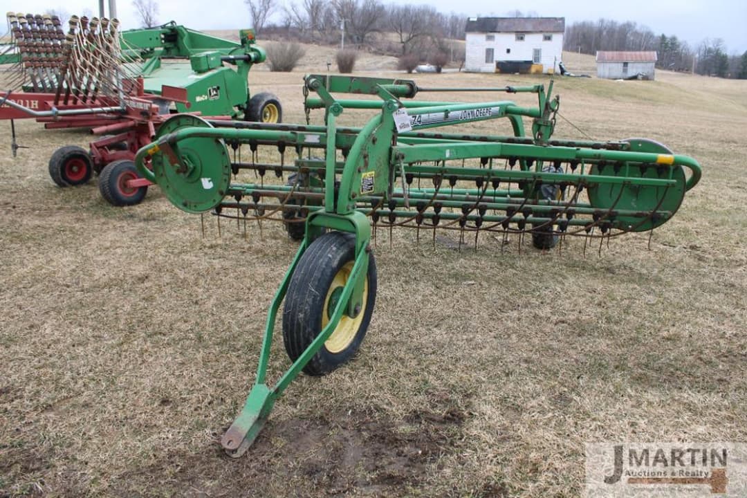 Image of John Deere 74 Primary image