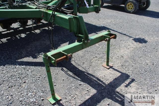 Image of John Deere 750 equipment image 4