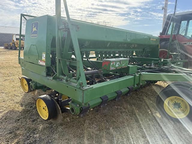 Image of John Deere 750 equipment image 2