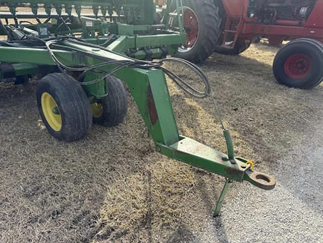 Image of John Deere 750 equipment image 1