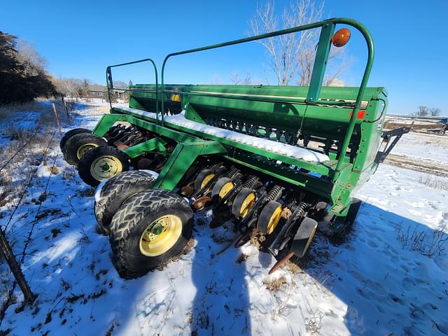 Image of John Deere 750 equipment image 2