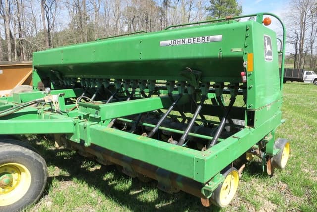 Image of John Deere 750 equipment image 3