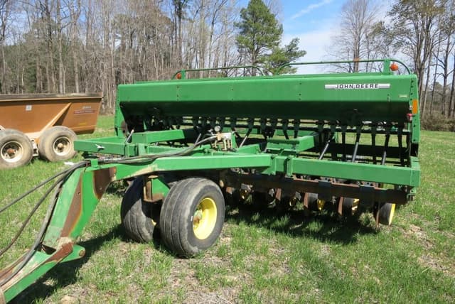 Image of John Deere 750 equipment image 1