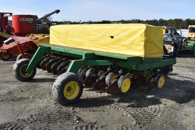 Image of John Deere 750 equipment image 2