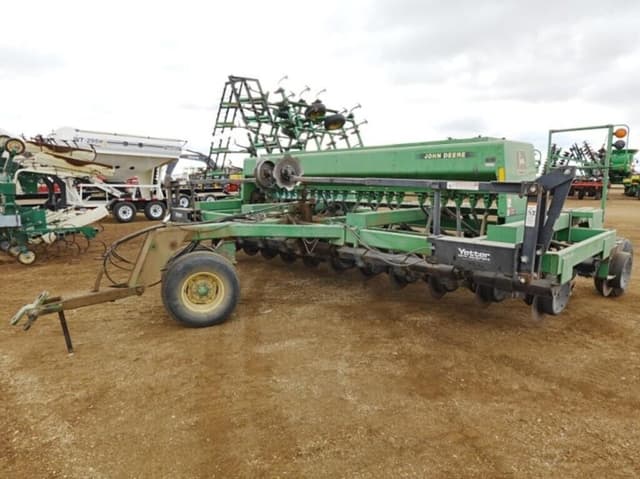 Image of John Deere 750 equipment image 4