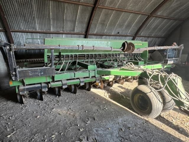 Image of John Deere 750 equipment image 4