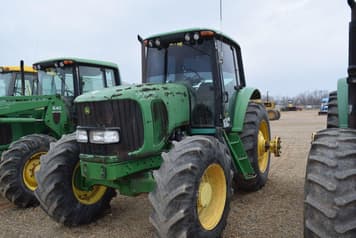 Main image John Deere 7520