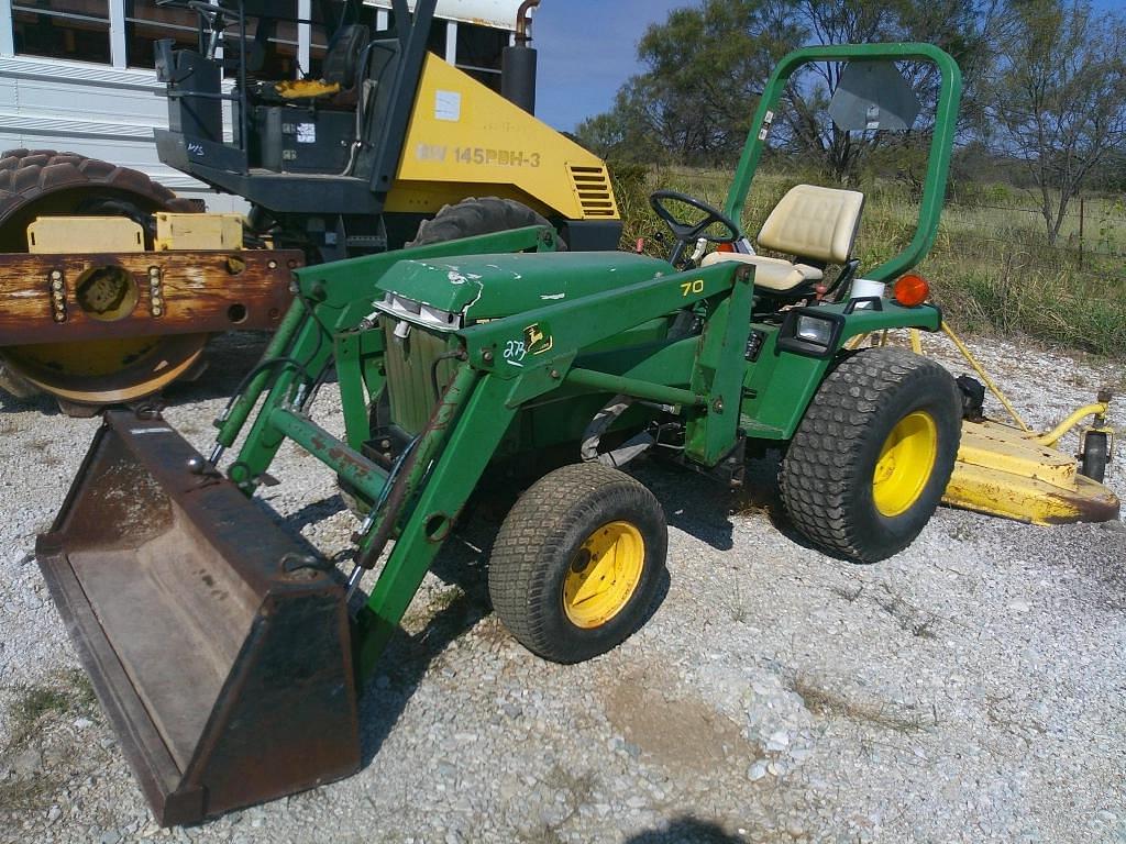 Image of John Deere 755 Image 0