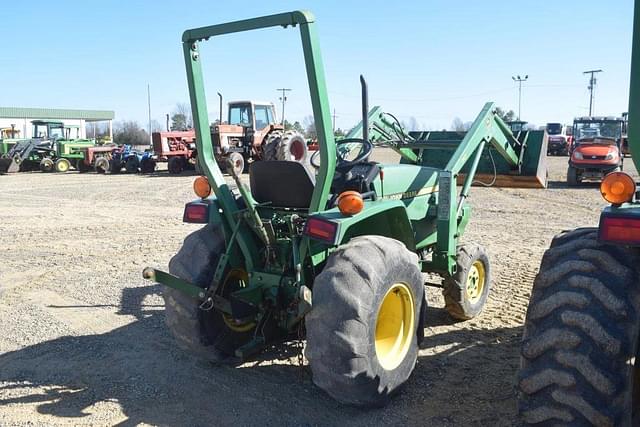 Image of John Deere 770 equipment image 2