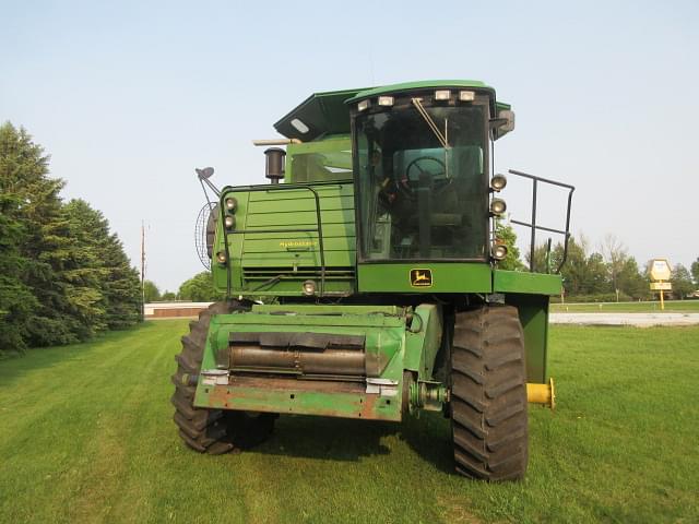 Image of John Deere 7720 equipment image 2