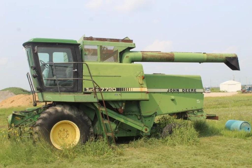 Main image John Deere Turbo 7720