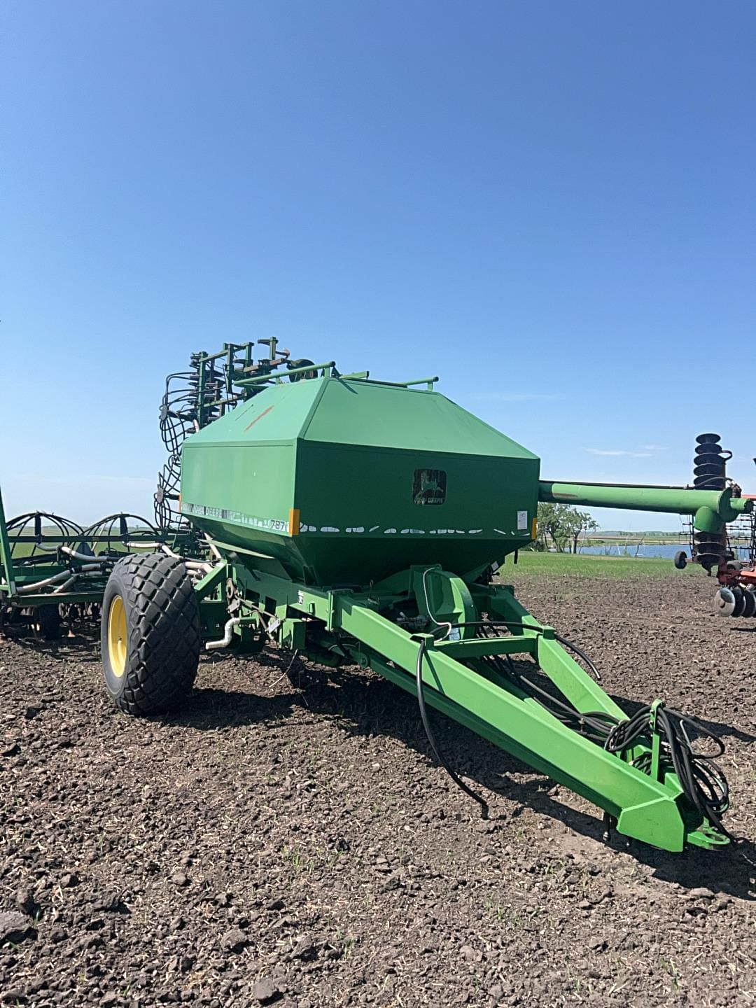 Image of John Deere 787 Primary image