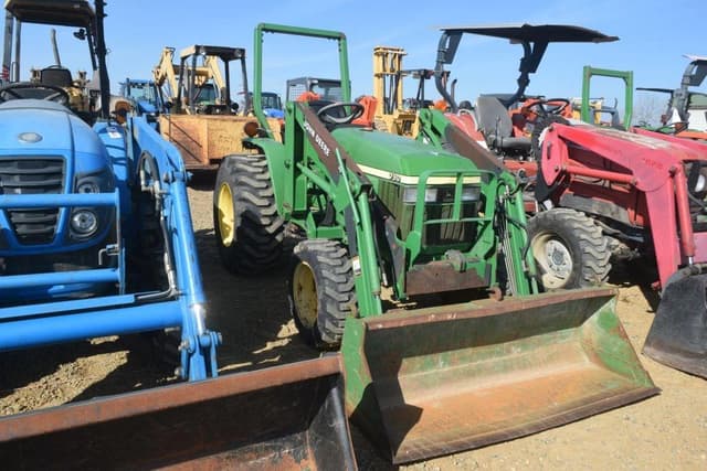 Image of John Deere 790 equipment image 3