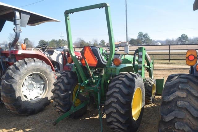 Image of John Deere 790 equipment image 2